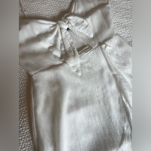 White mini dress - Picture 2 of 2